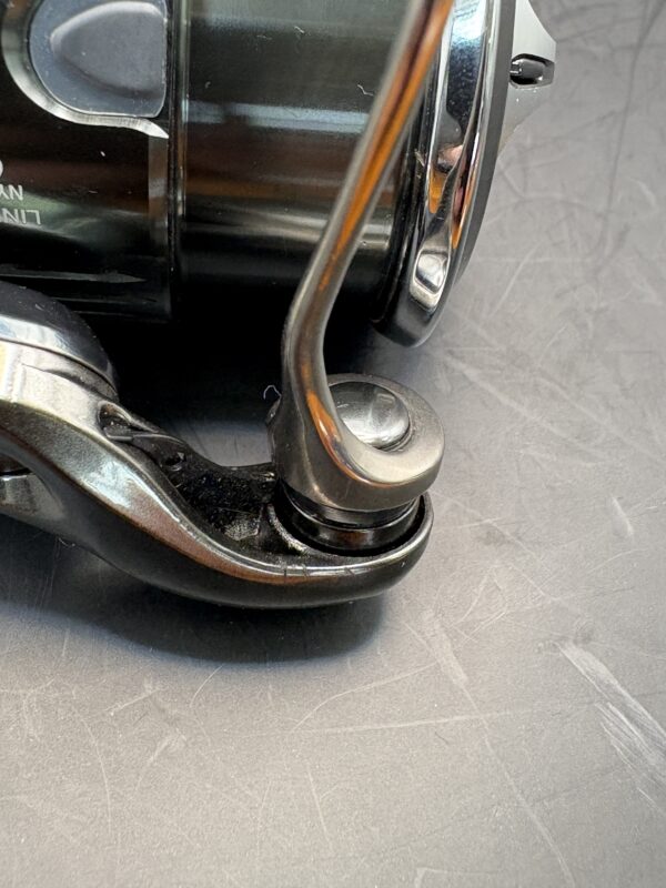 Shimano 22 STELLA C2000S Spinning Used With Box Rank B - Image 7