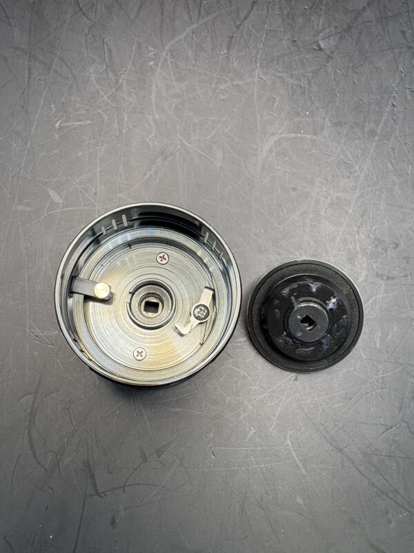 Shimano 22 STELLA C2000S Spinning Used With Box Rank B - Image 10