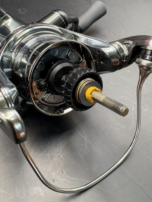 Shimano 22 STELLA C2000S Spinning Used With Box Rank B - Image 12