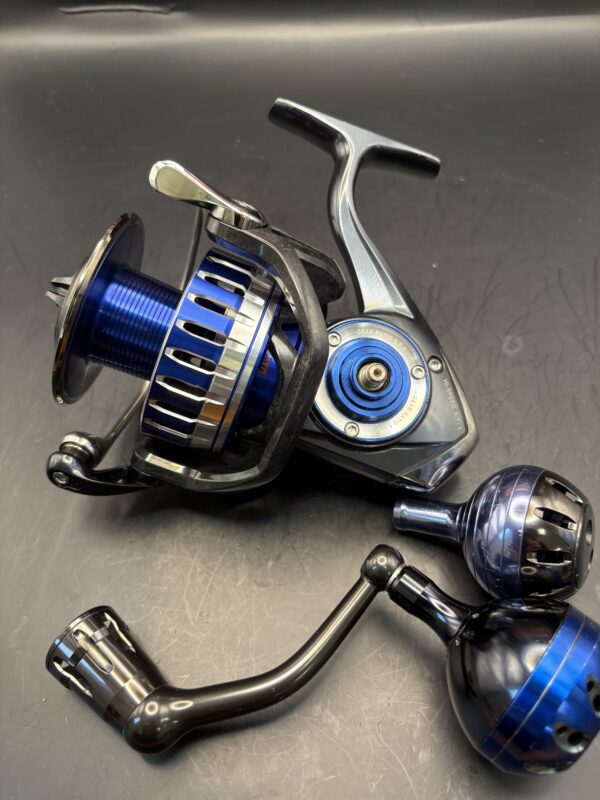 Daiwa 15 Saltiga 5000H Spinning Used Without Box Rank D - Image 14
