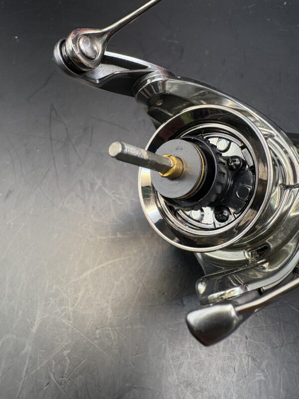 Shimano 18 STELLA 4000XG Spinning Used With Box Rank D - Image 10