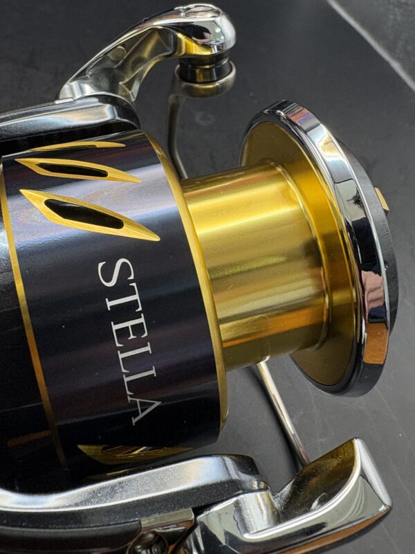 Shimano 13 STELLA SW 5000HG Spinning Used With Box Rank A - Image 9