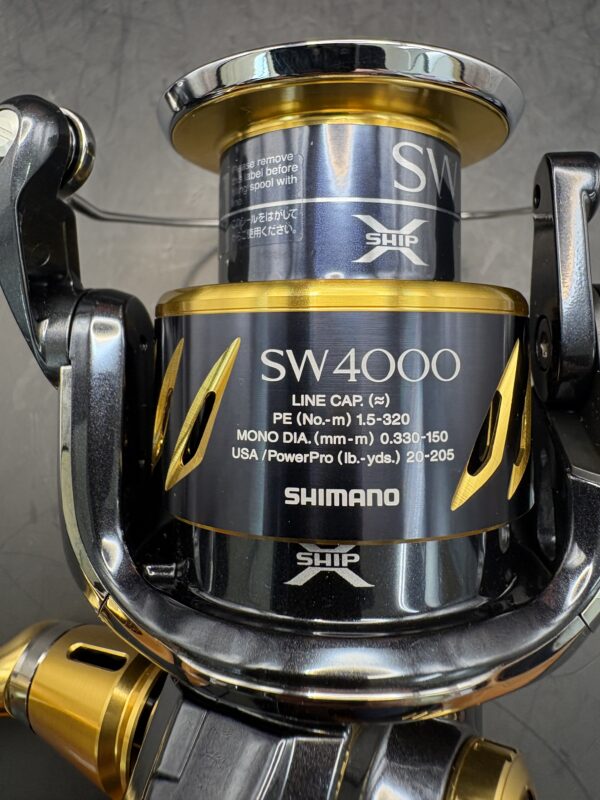 Shimano 13 STELLA SW 4000XG Spinning Used With Box Rank A - Image 7
