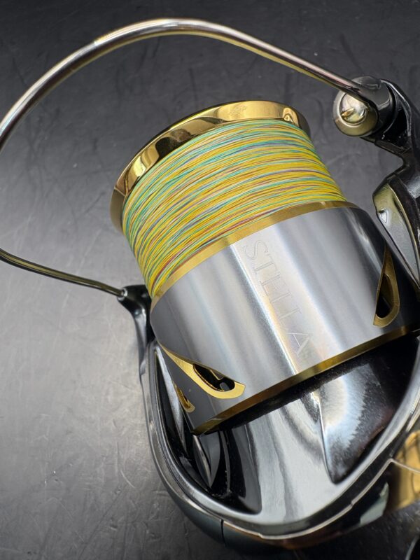 Shimano 14 STELLA 3000HGM Spinning Used With Box Rank A - Image 6