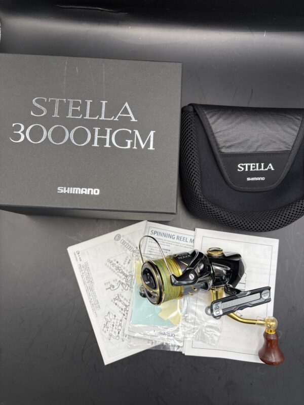 Shimano 14 STELLA 3000HGM Spinning Used With Box Rank A - Image 9
