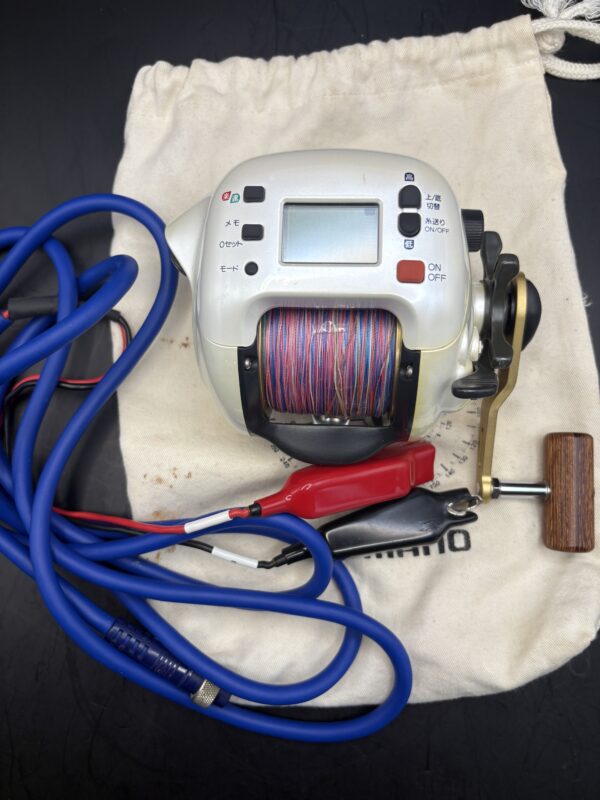 Shimano Dendou Maru 3000R Electric Reel Without box Used Rank C - Image 2