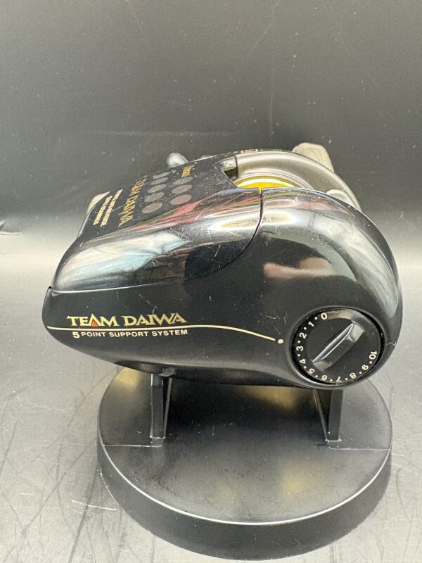 Daiwa Team Daiwa TD1Pi Baitcasting Used Without Box Rank D - Image 3