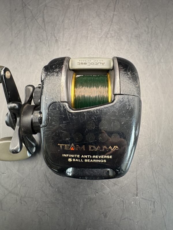 Daiwa Team Daiwa TD1Hi Baitcasting Used Without Box Rank D - Image 2