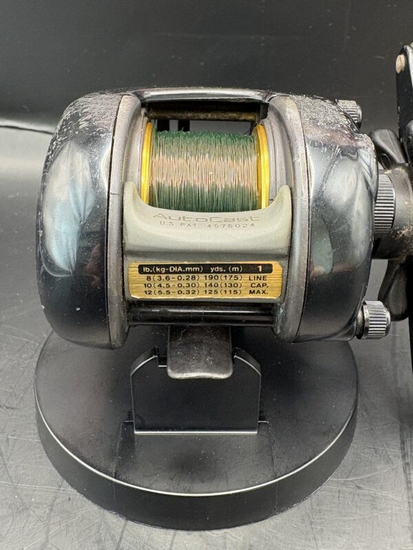 Daiwa Team Daiwa TD1Hi Baitcasting Used Without Box Rank D - Image 5