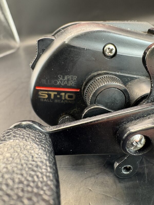 Daiwa Super Millionaire ST-10 Baitcasting Used Without Box Rank D - Image 8