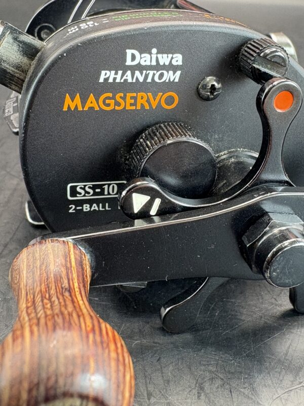 Daiwa Phantom Magservo SS-10 Baitcasting Used Without Box Rank D - Image 8