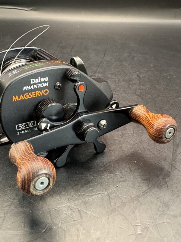 Daiwa Phantom Magservo SS-10 Baitcasting Used Without Box Rank D - Image 9