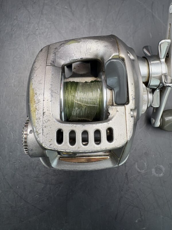 Daiwa Team Daiwa Z 105HL Baitcasting Used Without Box Rank D - Image 2