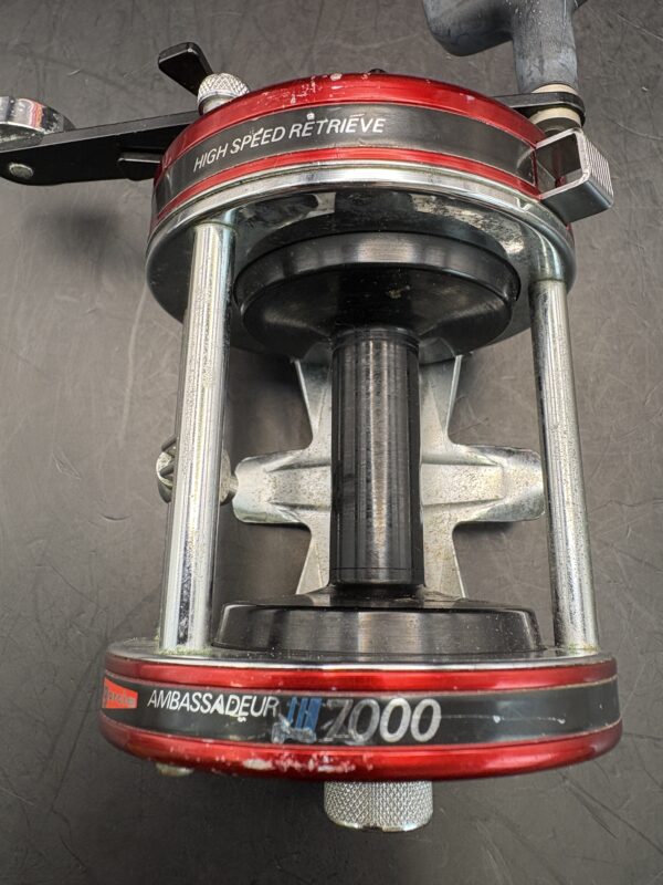 Abu Garcia Ambassadeur 7000 Red Baitcasting Reel Used Without Box Rank C - Image 6
