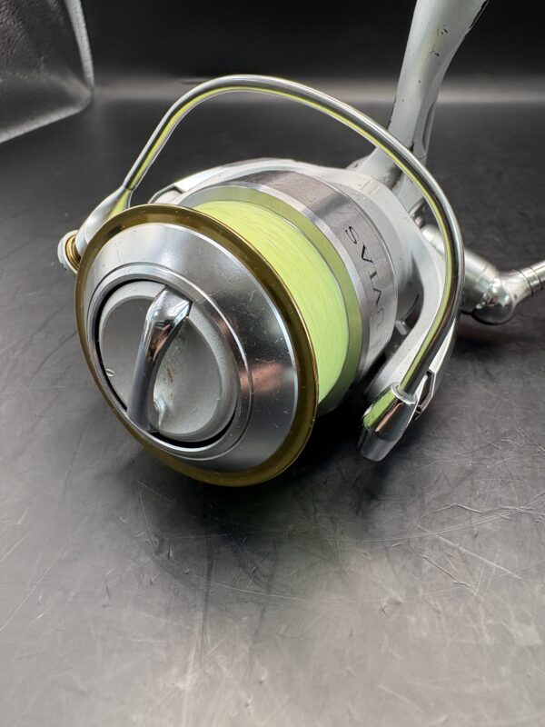 Daiwa 07 luvias 3000 Spining Used With Box Rank D - Image 6