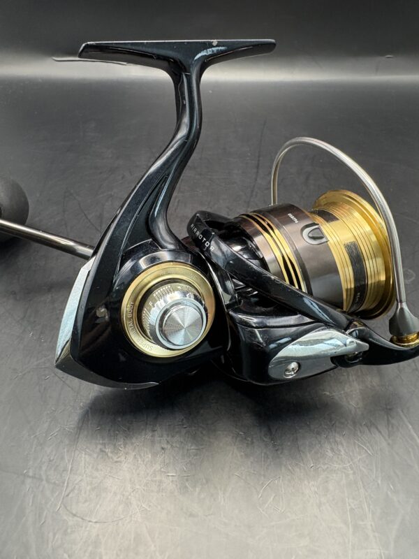 Daiwa 13 Blast 4020PE-SH Spinning Reel Used Without Box Rank B - Image 3