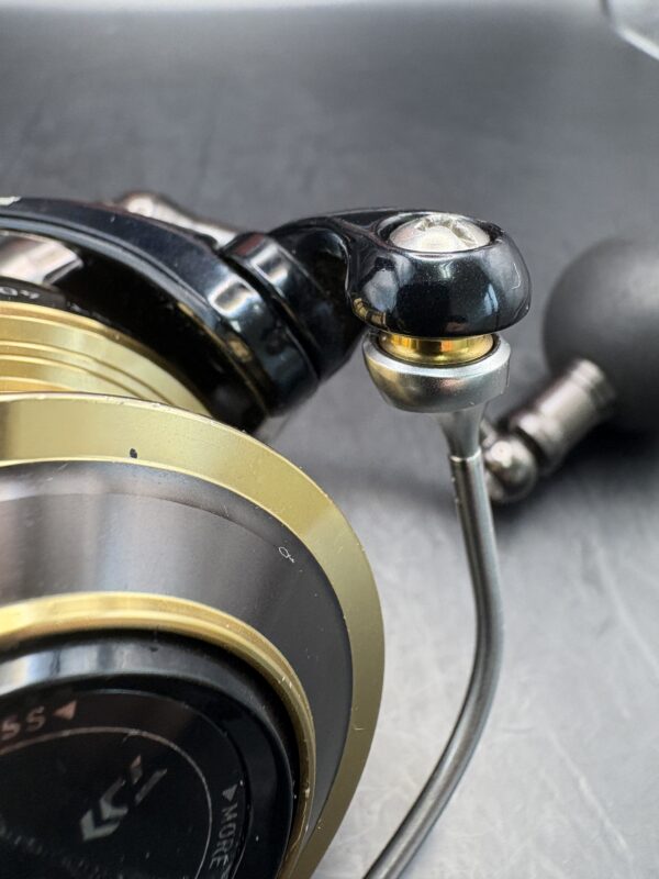 Daiwa 13 Blast 4020PE-SH Spinning Reel Used Without Box Rank B - Image 4
