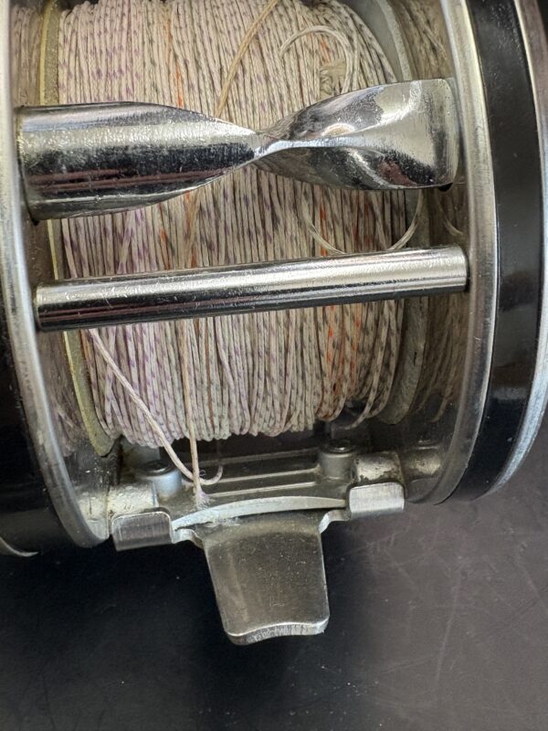 Shimano DYNALINE SD Bait Reel Used Without Box Rank D - Image 5