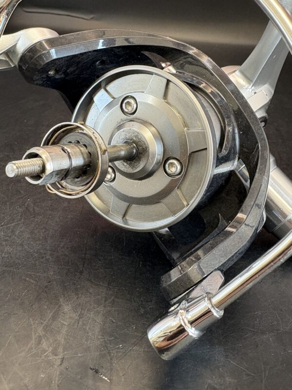 Daiwa 12 catalina 4500H Spining Used Without Box Rank D - Image 12