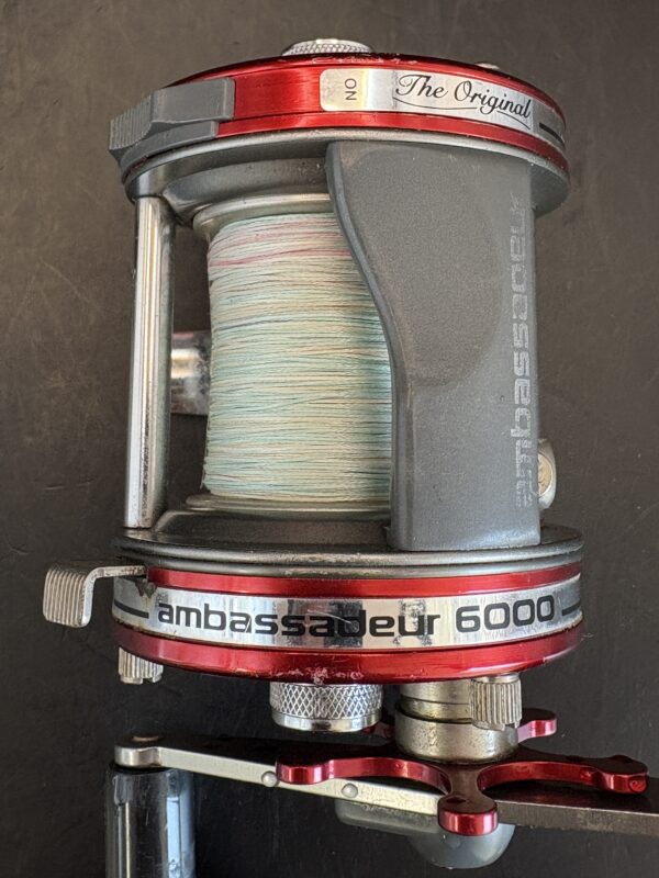 Abu Garcia Ambassadeur 6000 Red Baitcasting Reel Used Without Box Rank C - Image 3