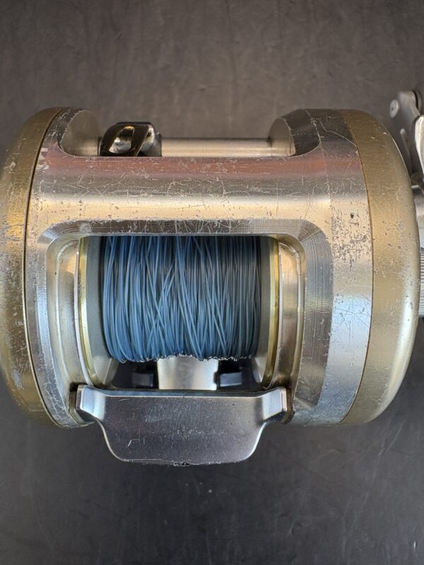 Daiwa 98 millionaire CV-Z 253 Baitcasting Used With Box Rank D - Image 3