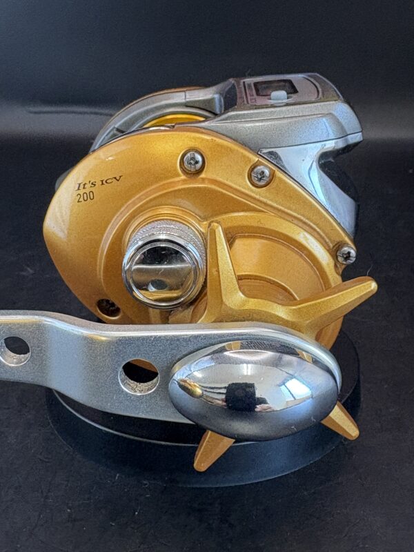 Daiwa 13  It's ICV 200 Electric Reel With box Used Rank C - Image 4