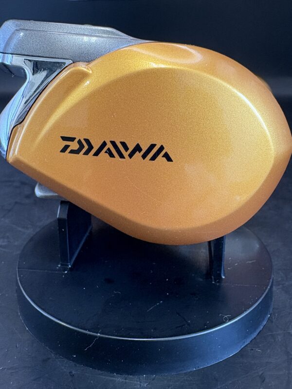 Daiwa 13  It's ICV 200 Electric Reel With box Used Rank C - Image 6