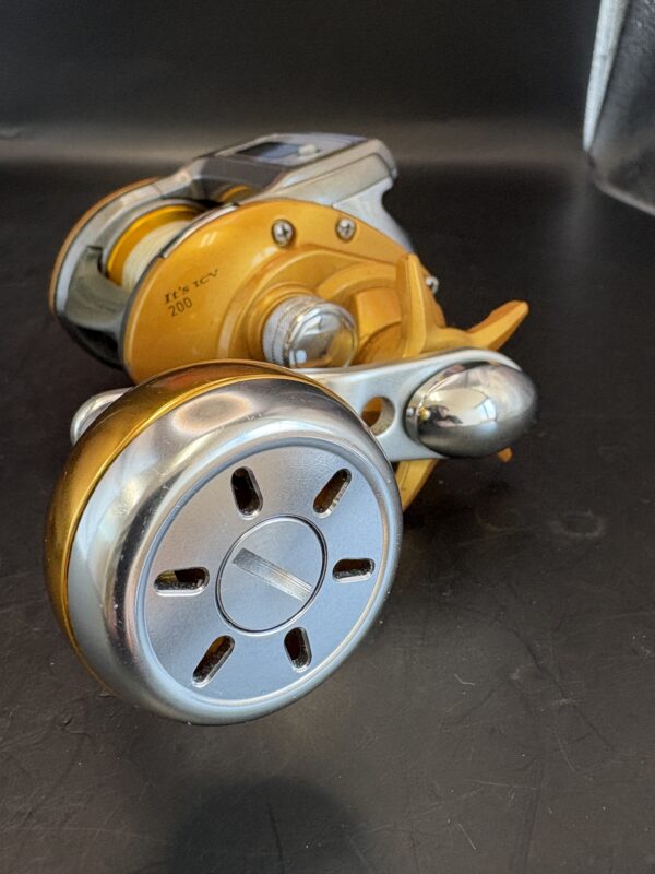 Daiwa 13  It's ICV 200 Electric Reel With box Used Rank C - Image 7