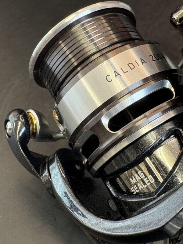 Daiwa 14 caldia 2004 Spining Used With Box Rank B - Image 3