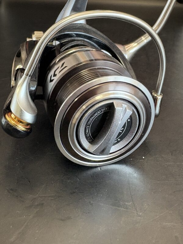 Daiwa 14 caldia 2004 Spining Used With Box Rank B - Image 5