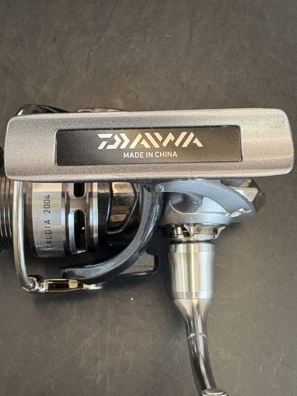Daiwa 14 caldia 2004 Spining Used With Box Rank B - Image 6