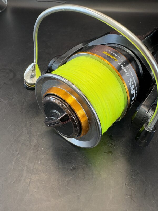 Suzumi ATLAS CAST-5000 Spining Used Without Box Rank B - Image 7