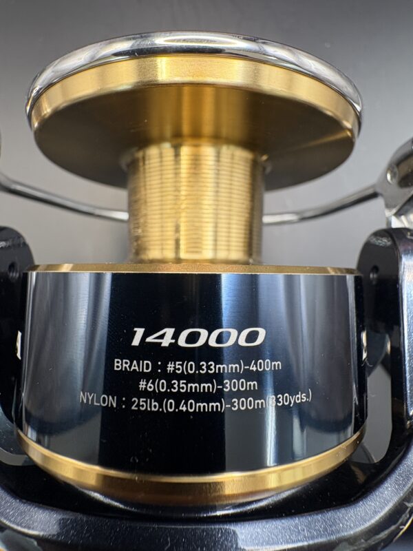 Daiwa 20 Saltiga 14000-XH Spinning Used With Box Rank C - Image 6