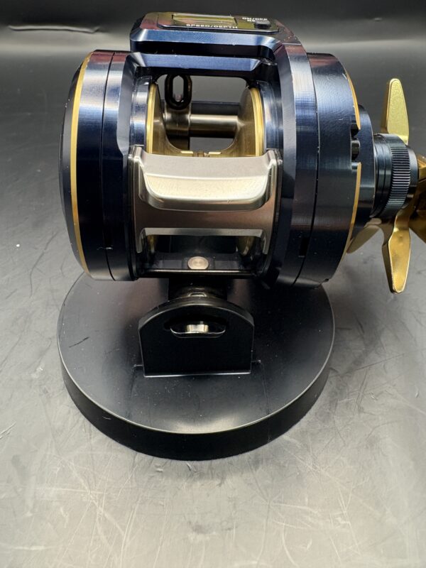 Daiwa 21 SALTIGA IC 300H-SJ Baitcasting Right Used With Box Rank A - Image 6