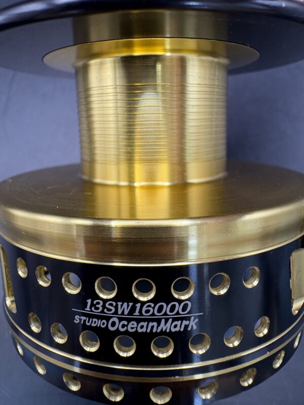 Shimano 19 STELLA SW 14000XG  Custom Handle and Custom Spool Spinning Used With Box Rank C - Image 3