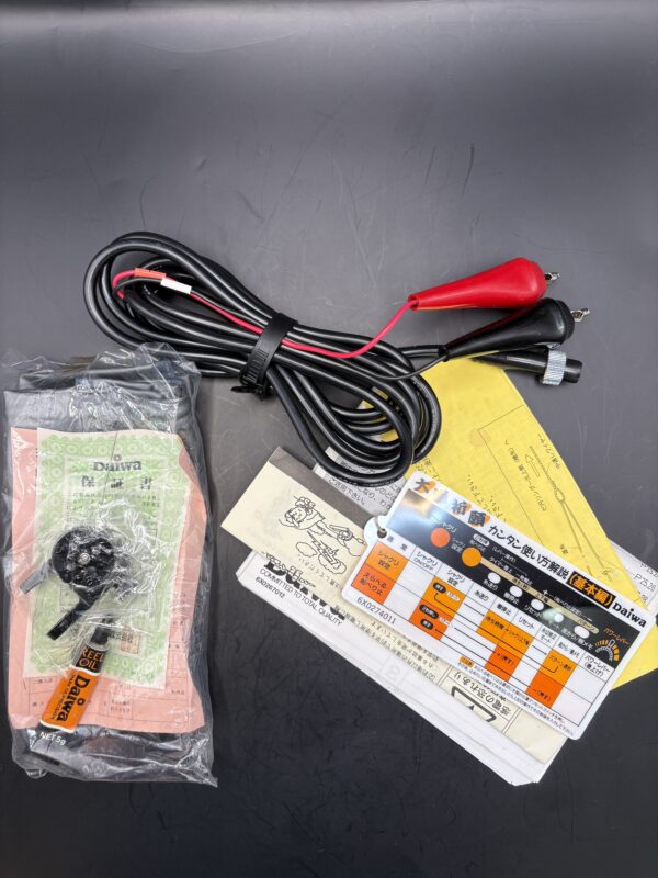 Daiwa SUPER TANACOM EX-60 Electric Reel Used with cable Rank C - Image 2