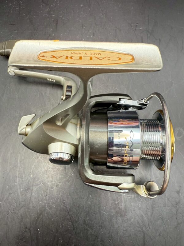 Daiwa 02 Caldia 2500 Spinning Reel Used Without Box Rank D - Image 3