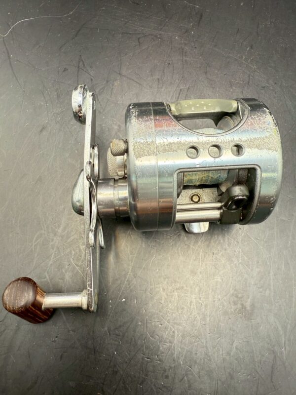 Regency Fune HS-2150 Baitcasting Used Without Box Rank D - Image 2