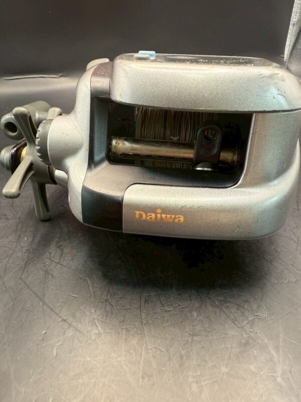 Daiwa Tana Sensor 500DX Without Box Rank C - Image 4